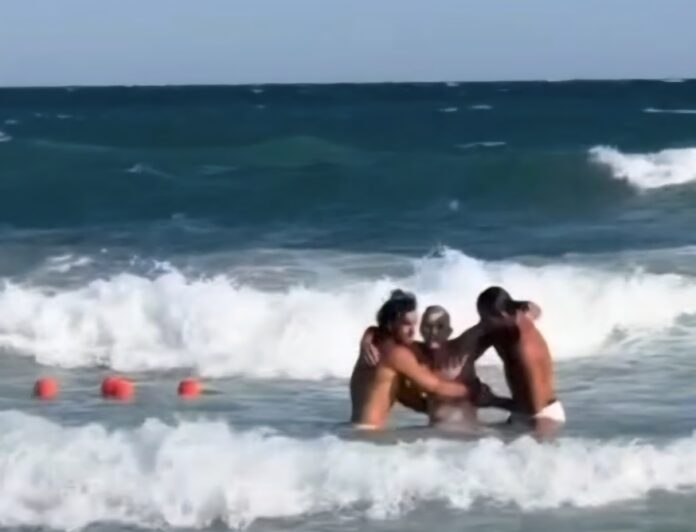Spasiteli-na-plaja